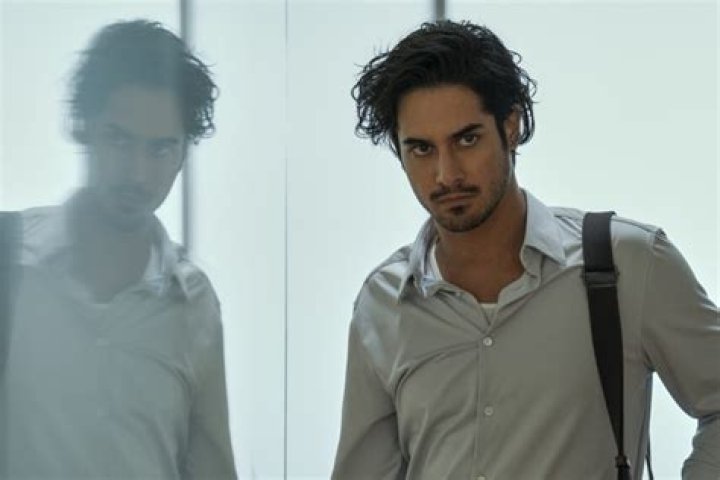 Avan Jogia's Parents And Their Influence