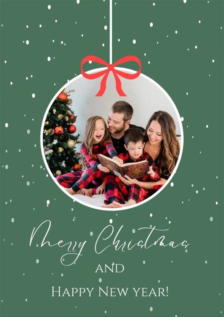 Express Yourself With Photo Insert Holiday Cards | The Perfect Greeting