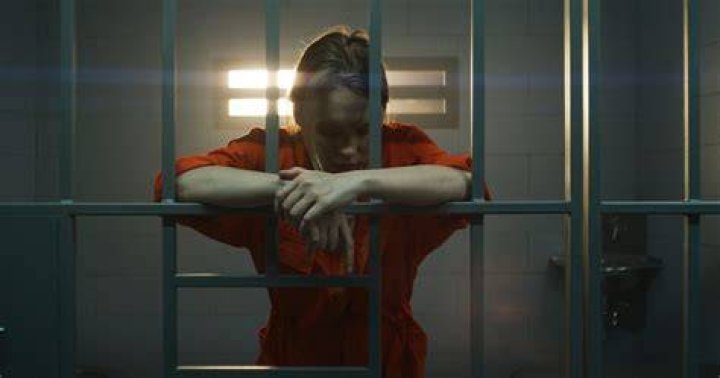 Get The Scoop: Molly Nobblitt Jail Behind Bars