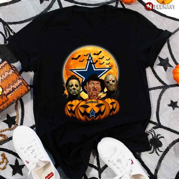 Haunt Your Home With Dallas Cowboys Halloween Decorations