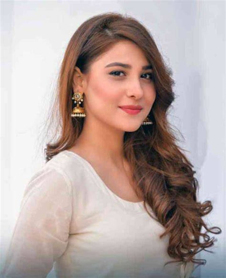 Hina Altaf - Net Worth, Age, Height, Birthday, Bio, Wiki!