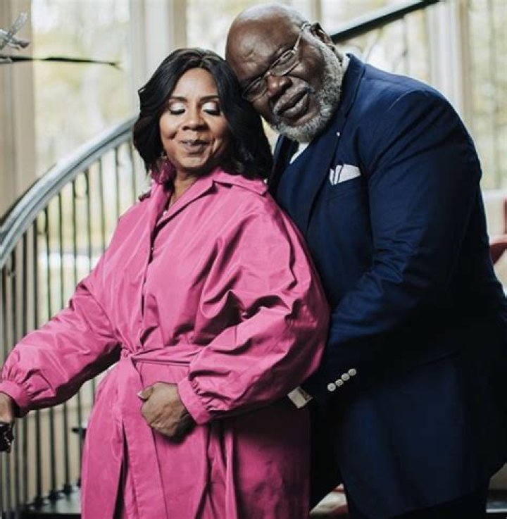 Is Serita Jakes Still Divorced? Get The Inside Scoop
