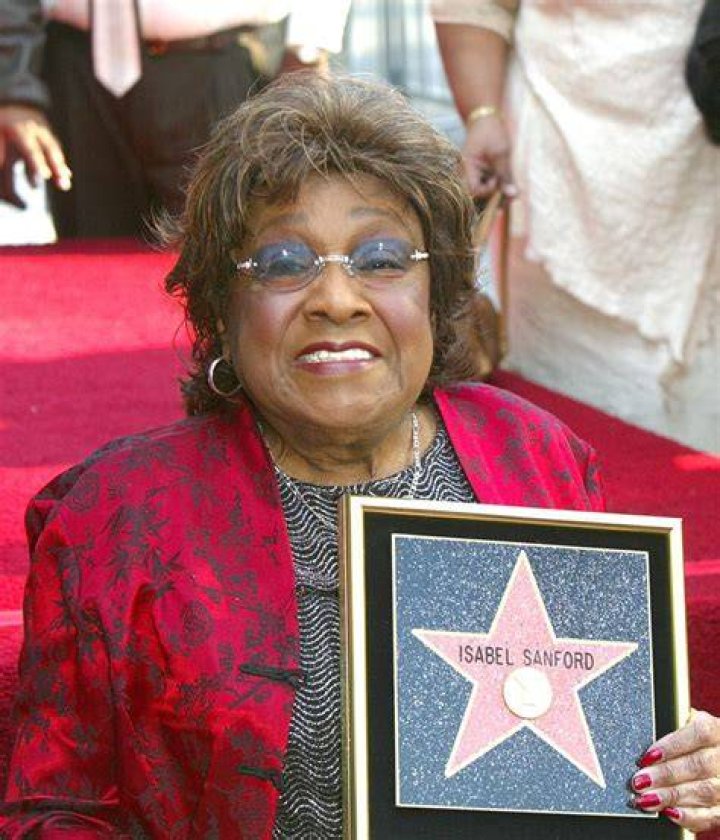Isabel Sanford Net Worth, Age, Height, Bio, Birthday, Wiki!