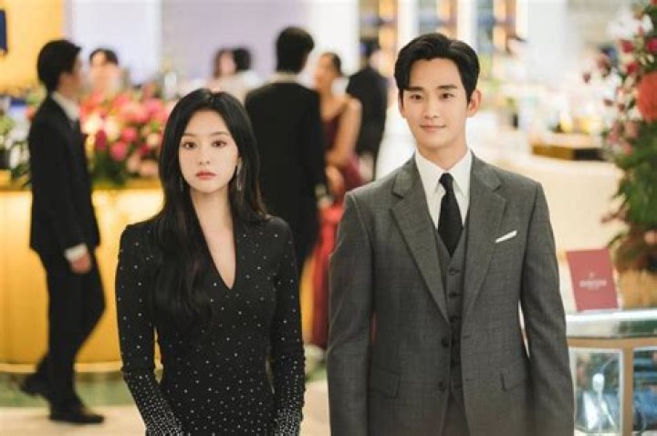 Park Bo Gum And Kim So Hyun: A Closer Look At Their Relationship