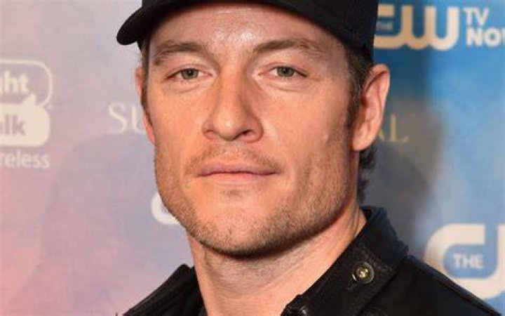 Tahmoh Penikett - Net Worth, Age, Height, Birthday, Bio, Wiki!