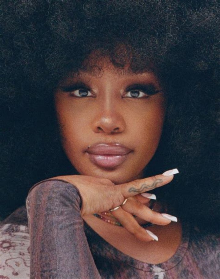 The Definitive Guide To SZA's Mother: Her Role And Influence