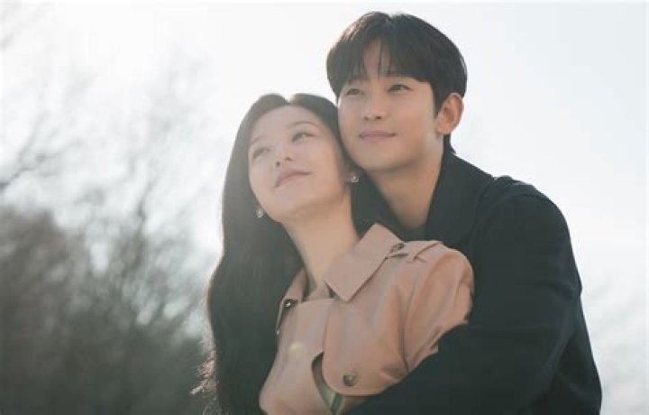 Uncover The Truth: Kim Ji Won's Romantic Status In Real Life